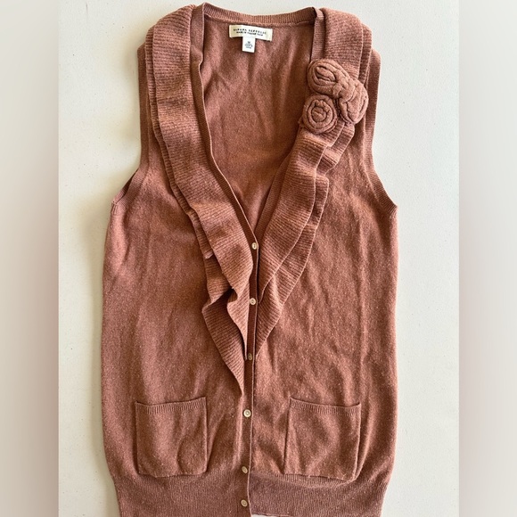 Banana Republic Ruffled Vest - Picture 1 of 9